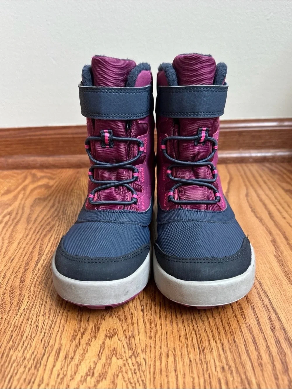 Merrell Snow Storm Waterproof Boots Girls 13 Fuchsia